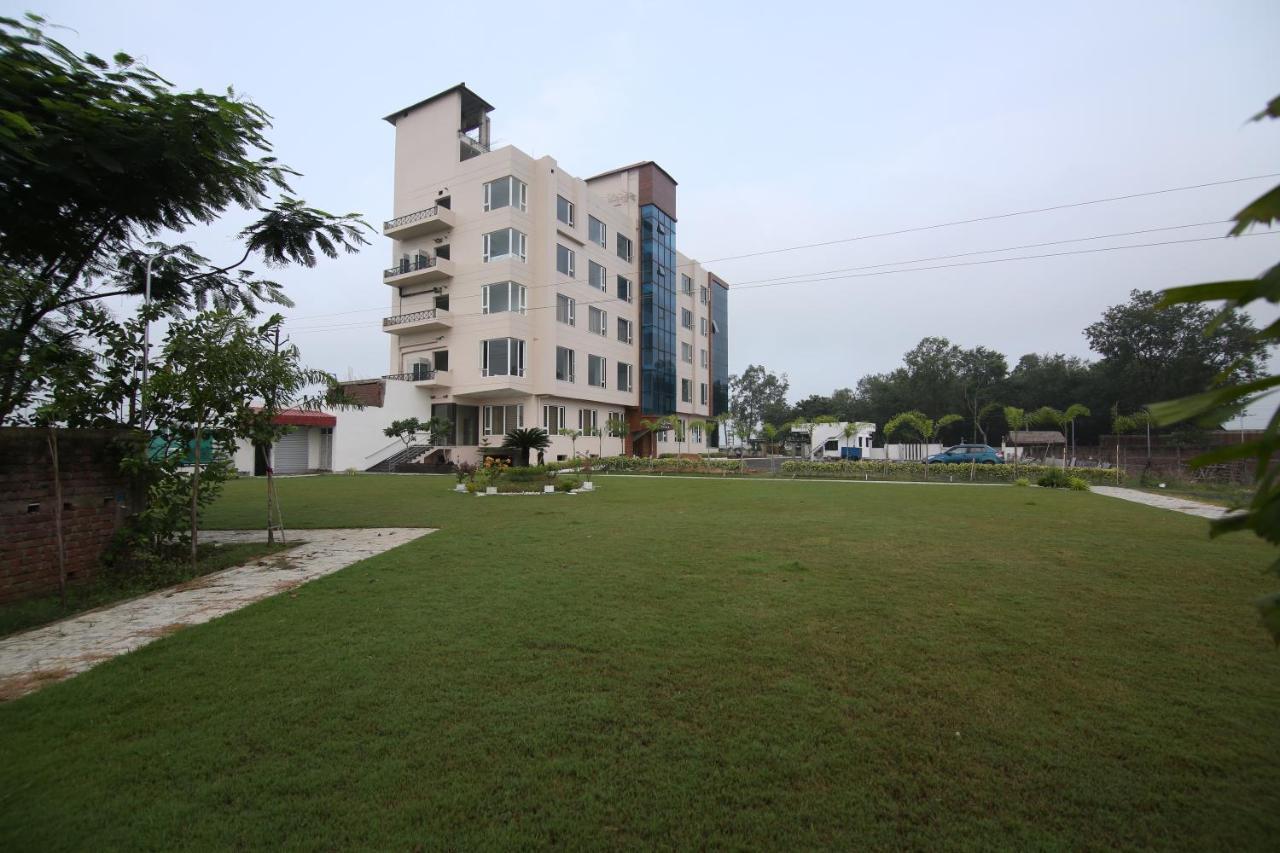 Econest Hotel Tarapith Ngoại thất bức ảnh