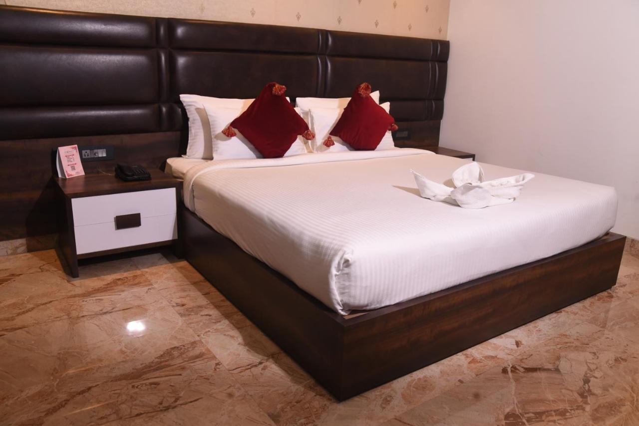 Econest Hotel Tarapith Ngoại thất bức ảnh